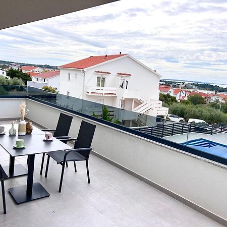 Boutique Hotel Ivy'Z Novalja Kültér fotó