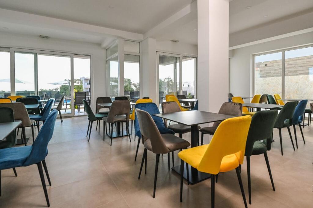 Boutique Hotel Ivy'Z Novalja Kültér fotó