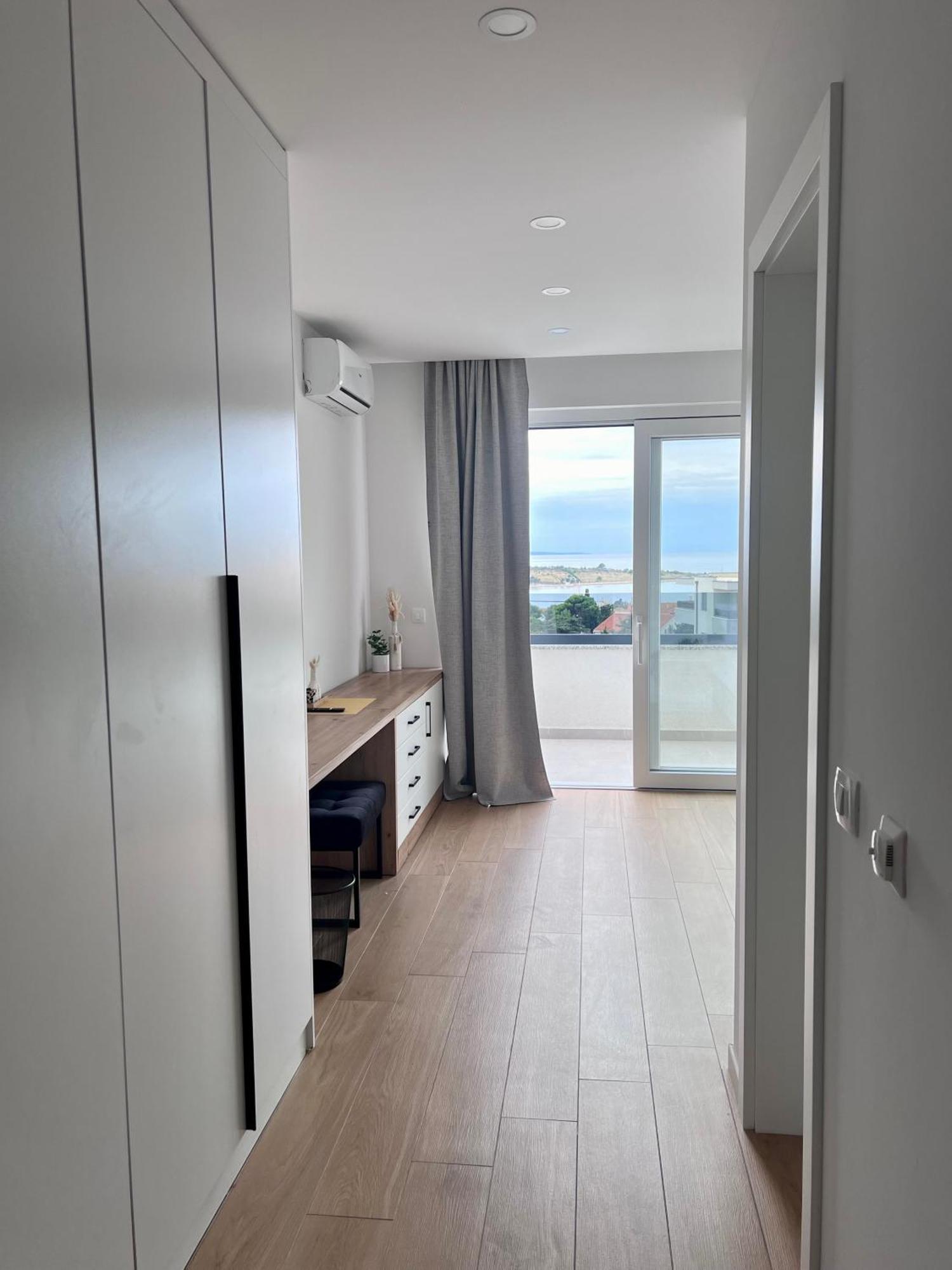 Boutique Hotel Ivy'Z Novalja Kültér fotó