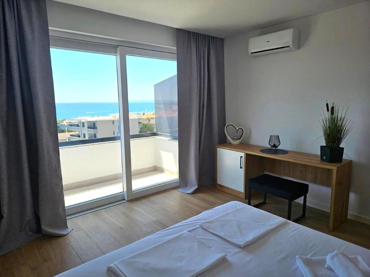 Boutique Hotel Ivy'Z Novalja Kültér fotó