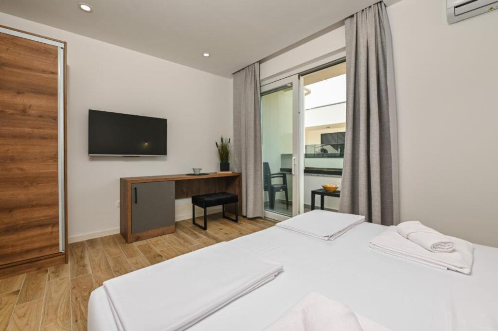 Boutique Hotel Ivy'Z Novalja Kültér fotó